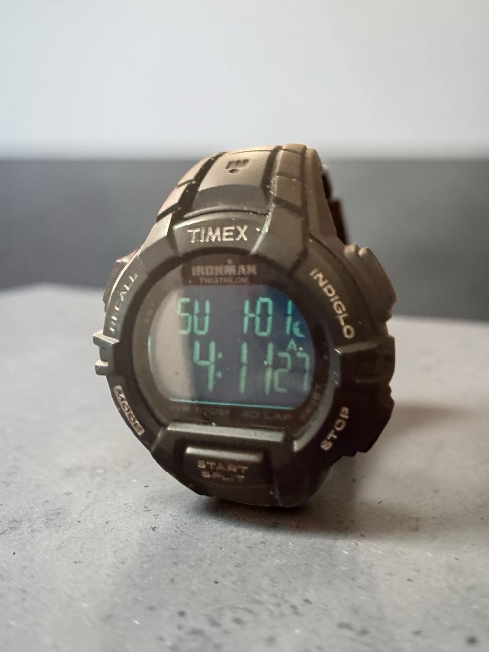 Vintage Timex Ironman Triathlon Digital Watch INDIGLO 100M Working